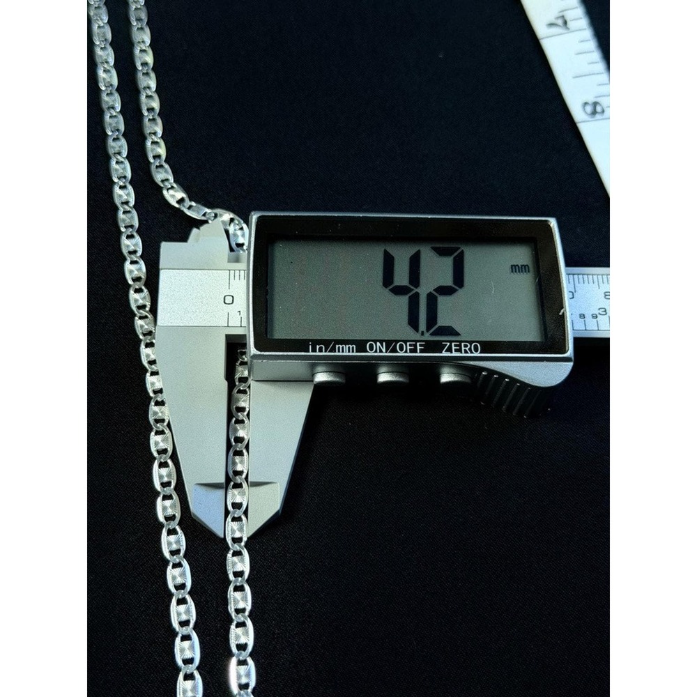 925 Sterling Silver Crucifix Cross Pendant Necklace 20 Inch 4.2mm Mariner Chain - Picture 4 of 5